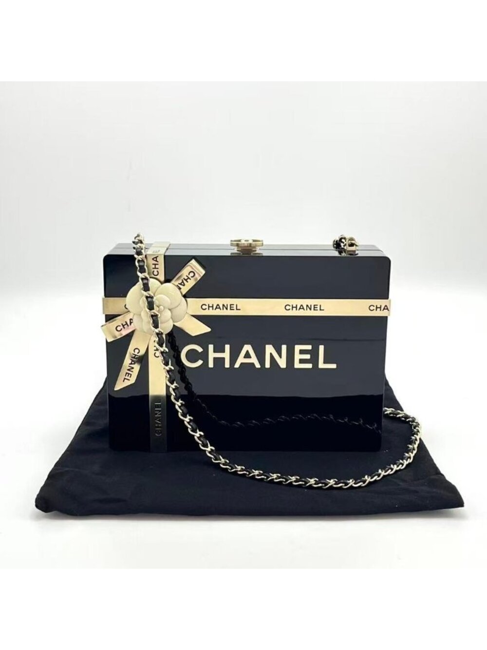 Chanel Camellia Ribbon Motif Acrylic Minodiere Shoulder Bag